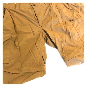 Columbia Convertible Cargo pants 40 / 34